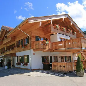 Alpinhotel Hotel